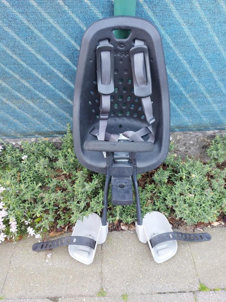 fietsstoeltje Yepp Mini GMG, Fietsen en Brommers, Fietsaccessoires | Fietsstoeltjes, Gebruikt, Voorzitje, 0 t/m 18 kg, Voetsteuntjes