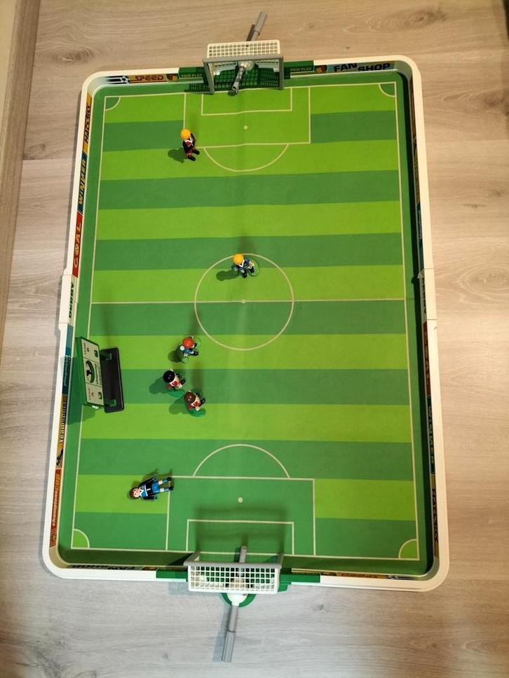 Playmobil voetbal, Enfants & Bébés, Jouets | Tables de football, Enlèvement