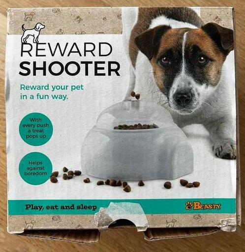 Reward shooter - snack popper voor hond, Animaux & Accessoires, Nourriture pour Animaux, Chien, Enlèvement ou Envoi
