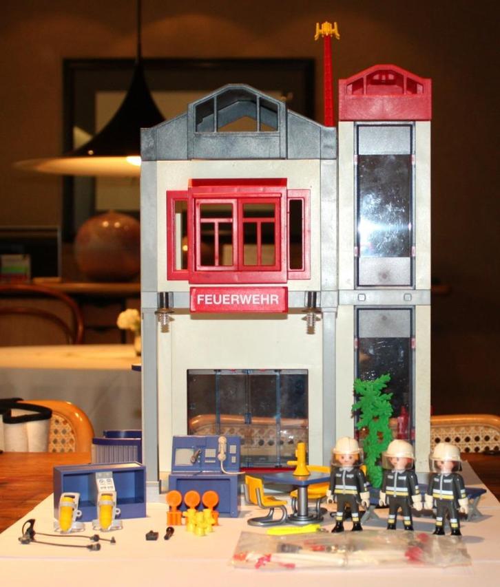Playmobil 3885 Brandweerkazerne met slangentoren (2004), Kinderen en Baby's, Speelgoed | Playmobil, Gebruikt, Complete set, Ophalen of Verzenden