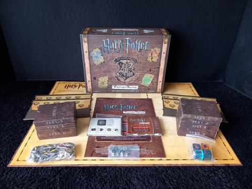 STOPZETTING VERZAMELING Harry Potter Hogwarts Battle, Hobby en Vrije tijd, Gezelschapsspellen | Bordspellen, Zo goed als nieuw