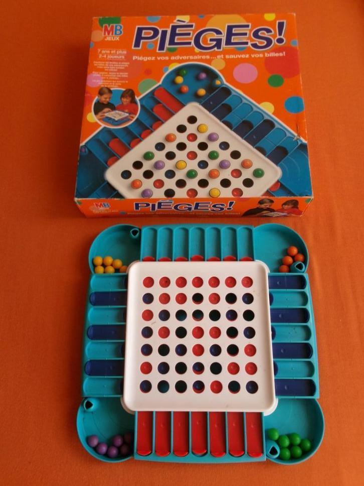 JEU MB : " PIEGES " Sauvez vos billes !, Hobby & Loisirs créatifs, Jeux de société | Autre, Utilisé, 1 ou 2 joueurs, Trois ou quatre joueurs