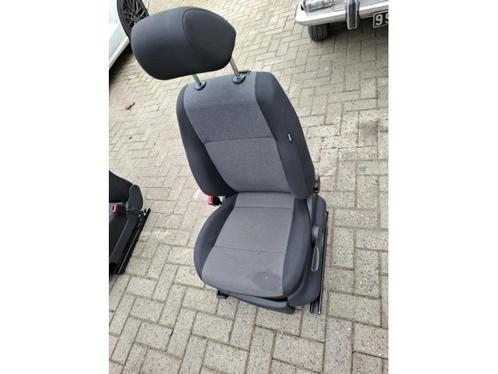 Stoel links van een Volkswagen Caddy, Auto-onderdelen, Interieur en Bekleding, Volkswagen, Gebruikt, 3 maanden garantie, Ophalen of Verzenden