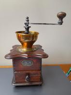 Oude koffiemolen., Antiek en Kunst, Ophalen