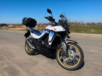 Honda XL 750 TRANSALP 2024 , 2000km, 750 cc, 2 cilinders, Particulier, Meer dan 35 kW