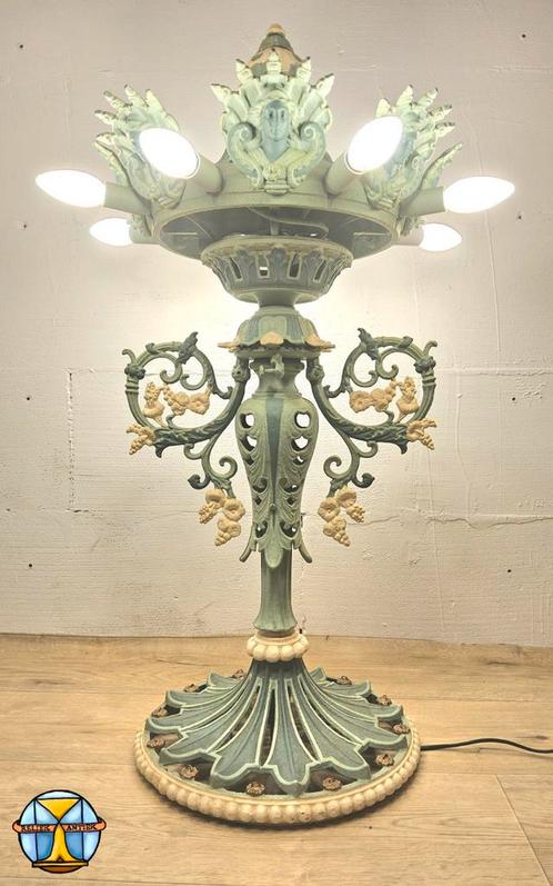Gietijzeren Victoriaanse gietijzeren vloerlamp art nouveau, Huis en Inrichting, Lampen | Vloerlampen, Ophalen of Verzenden