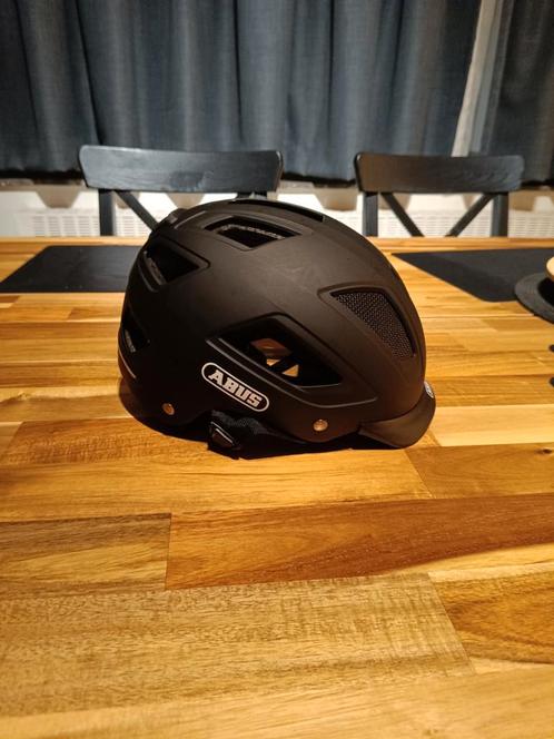 abus hyban 2.0 M, Fietsen en Brommers, Fietsaccessoires | Fietshelmen, Nieuw, M, Ophalen
