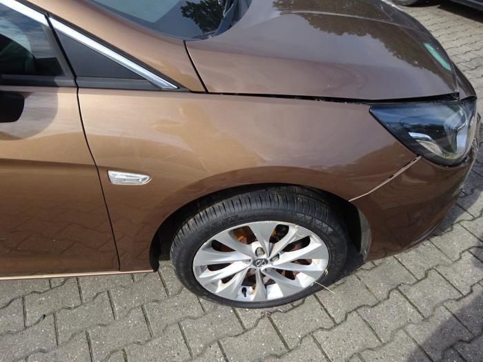 Scherm rechts-voor van een Opel Astra (Z41V), Auto-onderdelen, Carrosserie, Opel, Gebruikt, 3 maanden garantie, Ophalen of Verzenden