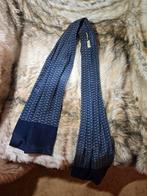 Tour de cou homme de grande marque, Enfants & Bébés, Vêtements enfant | Bonnets, Écharpes & Gants, Enlèvement ou Envoi