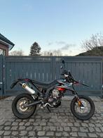 Aprilia SX125 Supermotard *Arrow* *8000km* @AelbrechtMotors, Motoren, Motoren | Aprilia, Bedrijf, SuperMoto