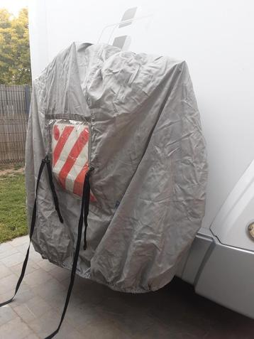 Fietsbeschermhoes  beschikbaar voor biedingen