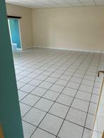 opslagruimtes in Kapellen op verdiep, Ophalen