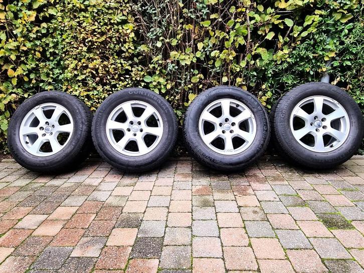 17" winterwielen set voor XC 60 VOLVO, Auto-onderdelen, Banden en Velgen, Banden en Velgen, Winterbanden, 17 inch, 235 mm, Personenwagen