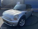 Mini Mini 1.6 Cooper / Automaat/ Netjes / meeneemprijs !, Te koop, Zilver of Grijs, Stadsauto, Benzine