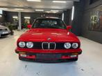 BMW E30 320I CABRIOLET ** ETAT CONCOUR ** COLLECTOR, Auto's, BMW, 4 zetels, Achterwielaandrijving, Zwart, Cabriolet