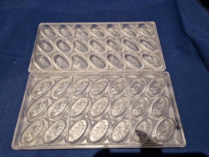 Verschillende pralinevormen (grote maat), Hobby en Vrije tijd, Taarten en Cupcakes maken, Ophalen of Verzenden