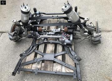 Range Rover Velar L560 Subframe stuurhuis veerpoot wielophan