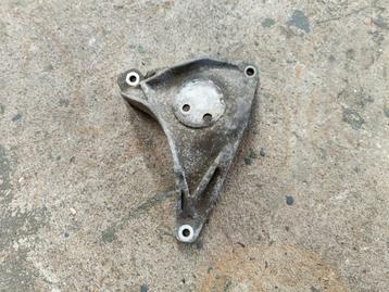 Motorsteun bracket rechts BMW 5 serie E39 M57 096080 beschikbaar voor biedingen