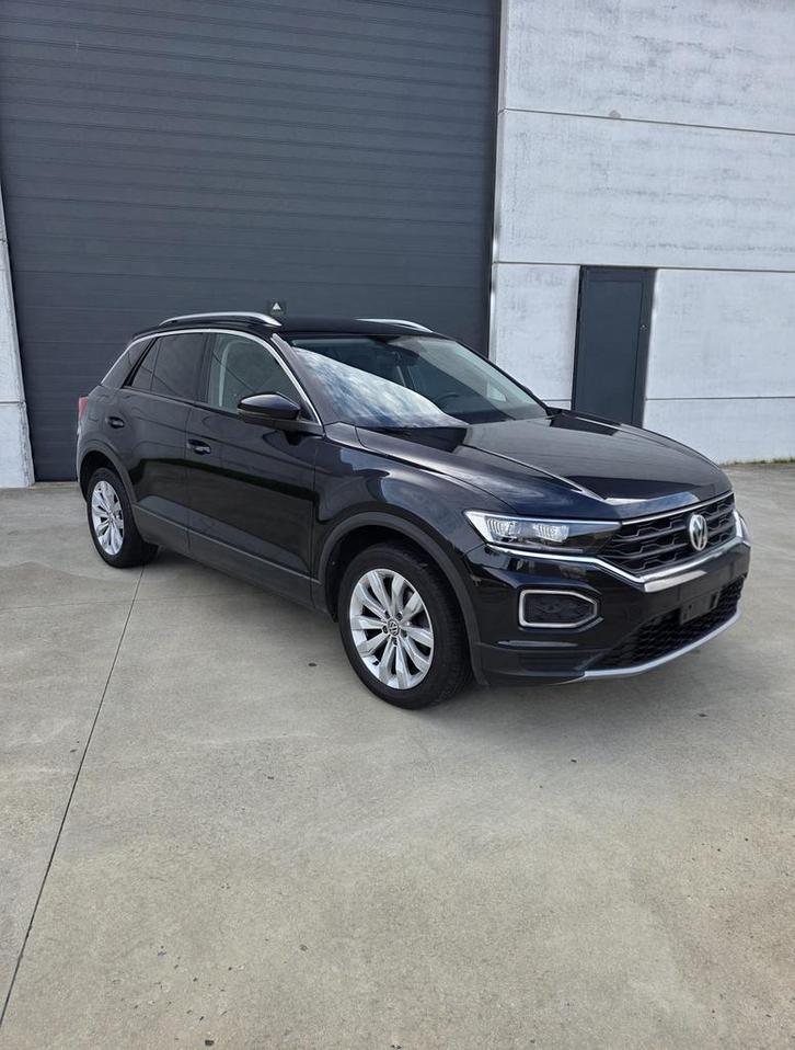 Volkswagen T-Roc noir 1L6 TDI en parfait etat, Auto's, Volkswagen, Particulier, T-Roc, ABS, Achteruitrijcamera, Adaptive Cruise Control
