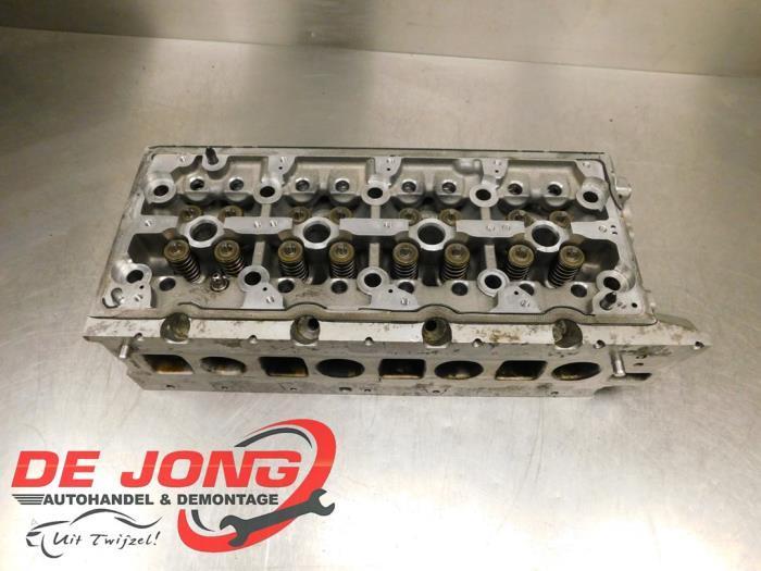 Culasse d'un Volkswagen Passat, Autos : Pièces & Accessoires, Moteurs & Accessoires, Volkswagen, Utilisé, 3 mois de garantie, Enlèvement ou Envoi