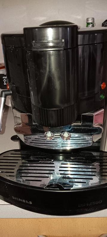 Expresso/capucino machine beschikbaar voor biedingen