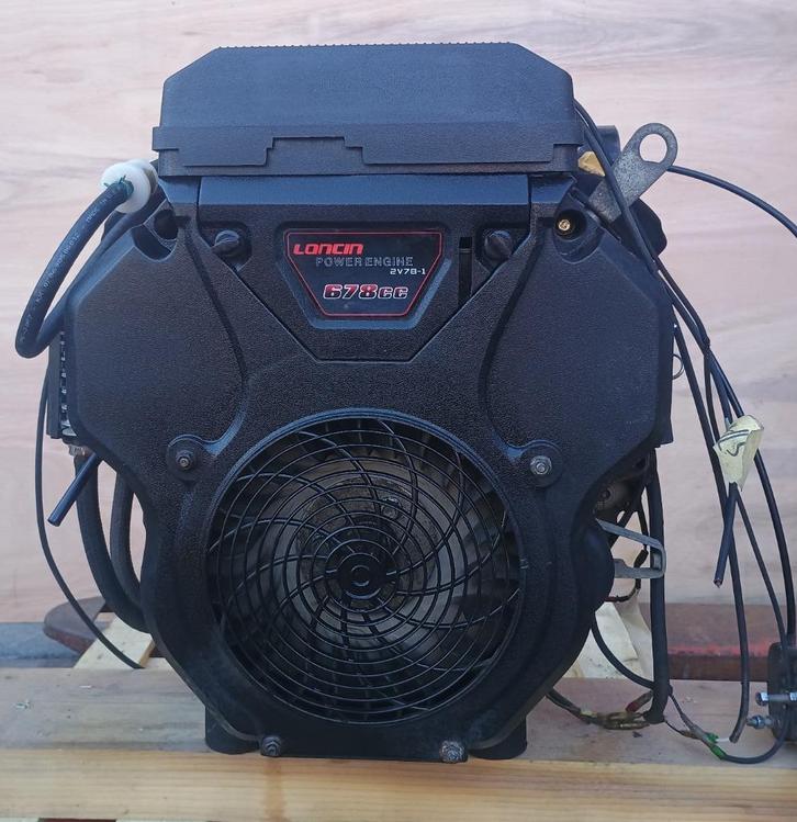 Loncin 22pk motor, Doe-het-zelf en Bouw, Motoren, Gebruikt, Ophalen