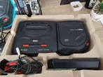 Sega Mega Drive 2 + Mega CD – Console rétro., Games en Spelcomputers, Ophalen, Zo goed als nieuw, Met 2 controllers, Mega Drive