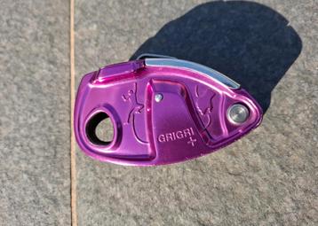 Escalade Gri gri Petzl + beschikbaar voor biedingen