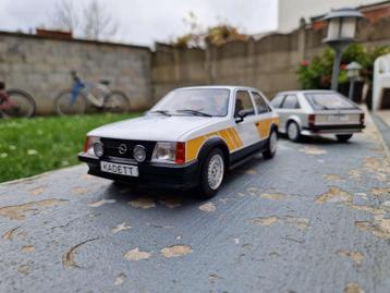OPEL Kadett D 1.6 SR - Échelle 1/18 - LIMITED - PRIX : 69€ beschikbaar voor biedingen