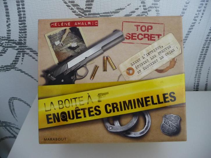 la boîte à enquête criminelles, Hobby en Vrije tijd, Gezelschapsspellen | Kaartspellen, Gebruikt, Vijf spelers of meer, Ophalen