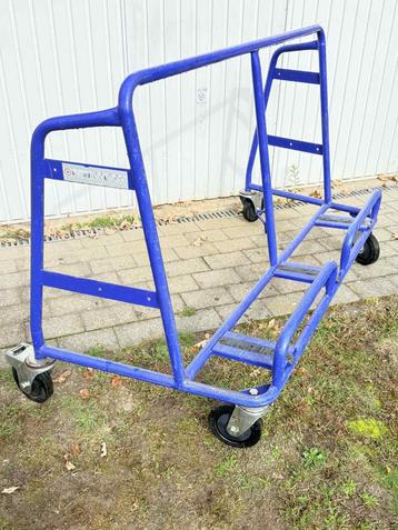 platen transportKar beschikbaar voor biedingen