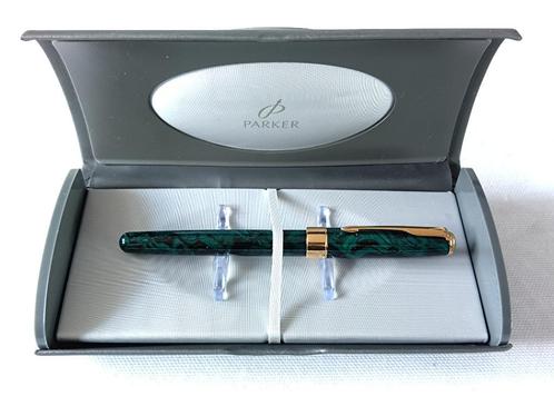 Parker Sonnet Premier Green Laque GT 18Kt/750 golden F-Nib, Collections, Stylos, Neuf, Stylo, Parker, Avec boîte, Enlèvement ou Envoi