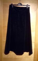 M/38 donkergroene fluwelen rok, Kleding | Dames, Maat 38/40 (M), Nieuw, Ophalen of Verzenden, Onder de knie