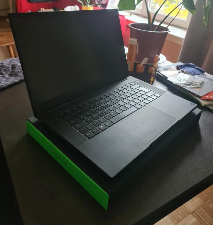 Razer Blade 15" Base 2019 - Gaming Laptop, Computers en Software, Windows Laptops, Gebruikt, 15 inch, SSD, 2 tot 3 Ghz, 16 GB