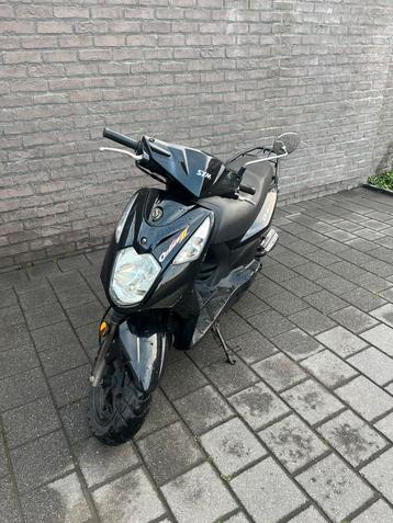 Sym orbit 2 a klasse  beschikbaar voor biedingen
