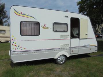 mooie caravan met vast bed,treinzit,vas wc+voortent,buitenli beschikbaar voor biedingen