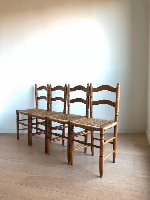 Set Franse rustieke eetkamerstoelen met ladder back, Antiquités & Art, Antiquités | Meubles | Chaises & Canapés, Enlèvement ou Envoi