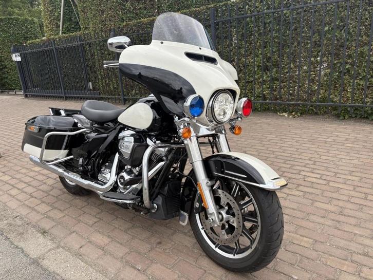 Harley Electra Glide Police 114, Motoren, Motoren | Harley-Davidson, Bedrijf, Toermotor, meer dan 35 kW, 2 cilinders, Motorrijbewijs A