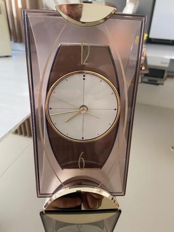 Seiko retro vintage stijl Design tafelklok, Enlèvement ou Envoi, Comme neuf, Analogique, Réveil ou Horloge