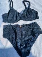 Lingerie set triumph, Kleding | Dames, Ondergoed en Lingerie, Triumph, Ophalen of Verzenden, Blauw, Setje