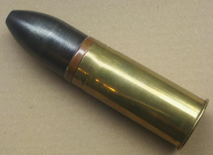 Obus de 37mm allemand inerte, percuté et vide daté mai 1918, Verzamelen, Militaria | Algemeen, Landmacht, Hulzen of Bodemvondsten