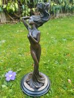 kandelaar met dame , jugendstil, Huis en Inrichting, Woonaccessoires | Kandelaars en Kaarsen, Ophalen of Verzenden, Nieuw, Kandelaar