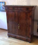 ARMOIRE LOUIS PHILIPPE EN ACAJOU, Antiquités & Art, Antiquités | Meubles | Armoires, Enlèvement