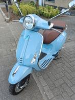 Vespa Primavera 50cc (een echt collectors item), Fietsen en Brommers, Ophalen, Zo goed als nieuw, Benzine