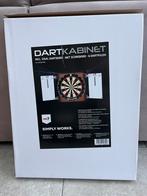 Dartkast met 6 pijltjes en scorebord, Sport en Fitness, Darts, Ophalen