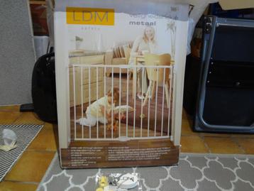 Traphekje voor kinderen beschikbaar voor biedingen