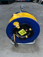 Kabelhaspel met 50m verlengkabel, Doe-het-zelf en Bouw, Ophalen, Zo goed als nieuw
