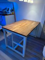 Te koop: IKEA tafel – massief hout, Ophalen, Zo goed als nieuw