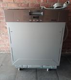 Miele half geïntegreerde inbouw vaatwasser, Ophalen, Voorspoelprogramma, Minder dan 10 liter, Zo goed als nieuw