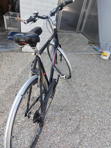 herenfiets venturelli beschikbaar voor biedingen